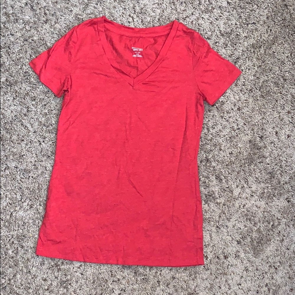Red Tee